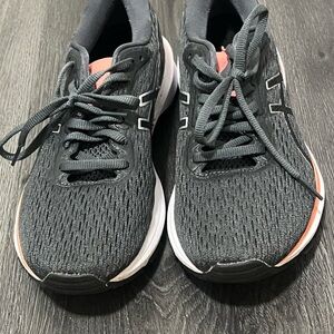 Oasis Black and Pink Athletic Shoes